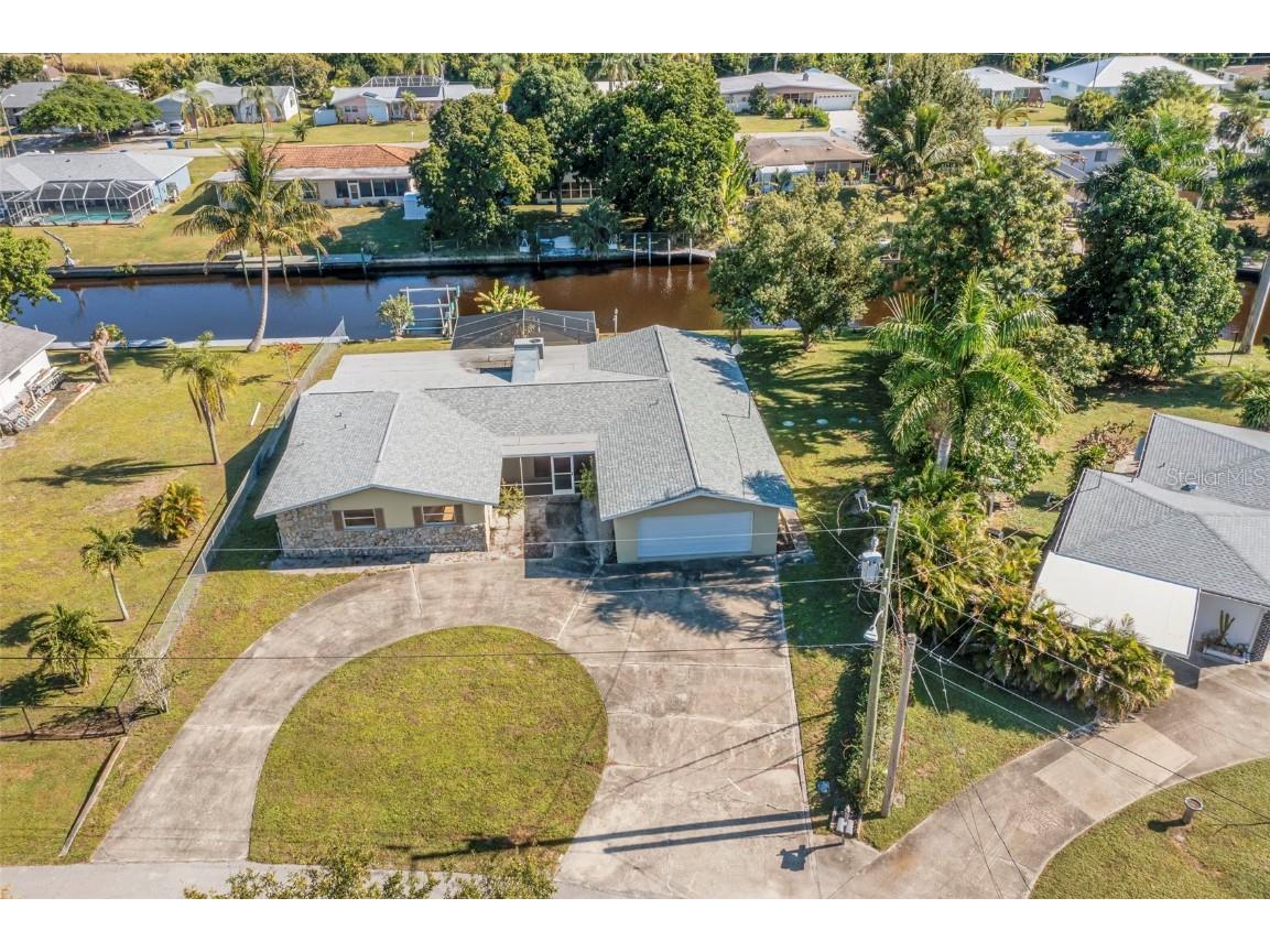 1366 Sunrise Drive North Fort Myers FL 33917 C7517811 image47