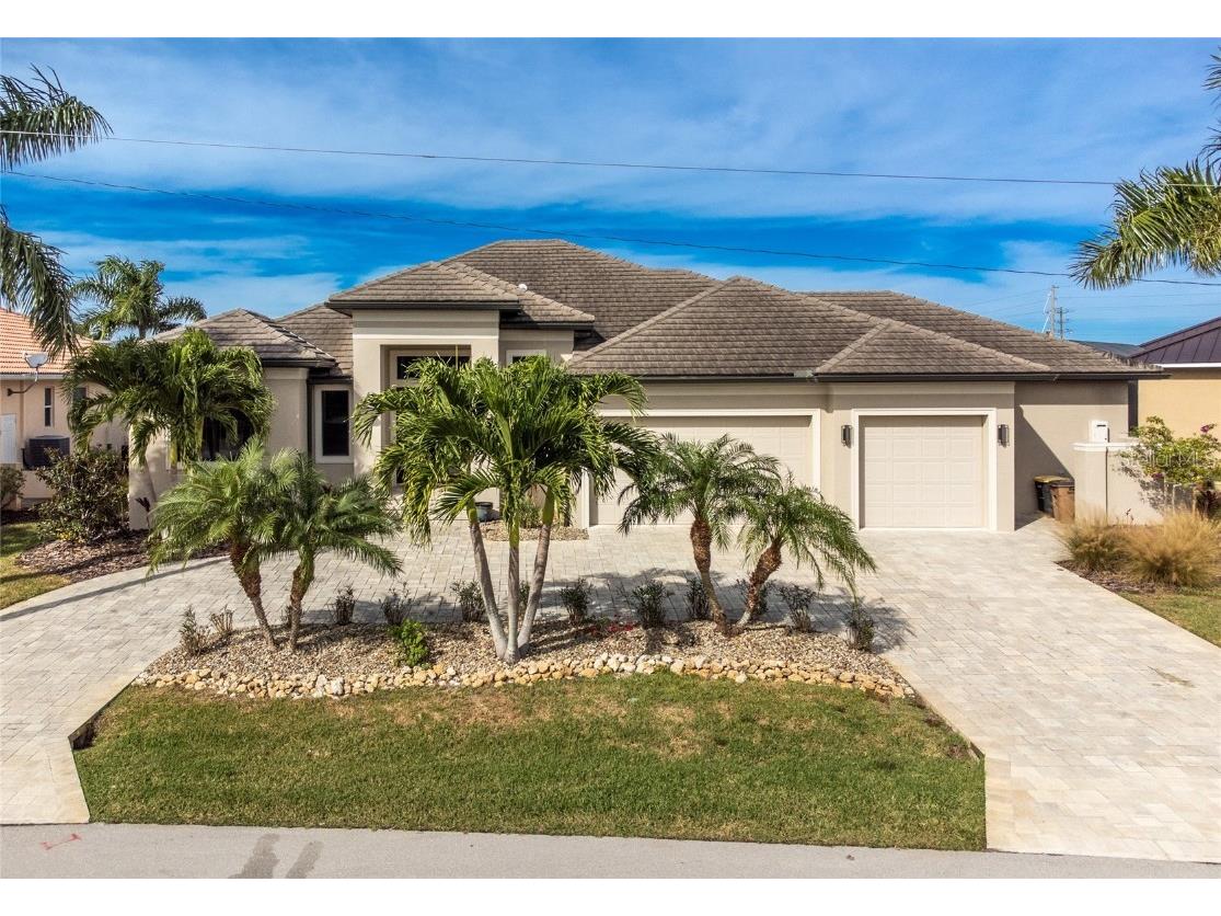 1366 Thrasher Drive Punta Gorda FL 33950 C7485058 image1