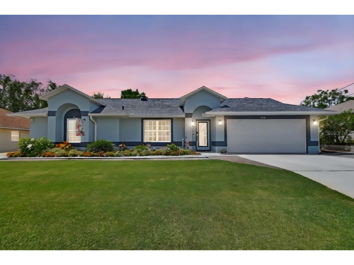 1366 Valhalla Street Deltona FL 32725 V4943582 image1