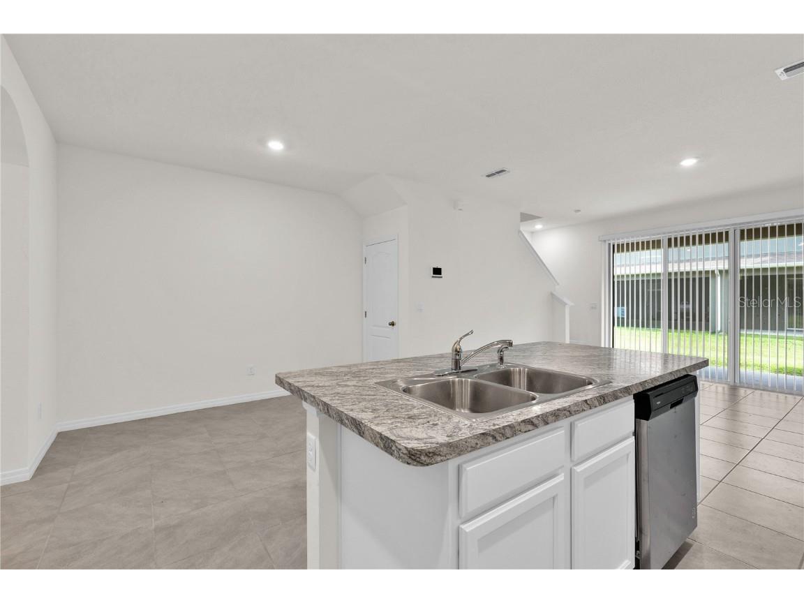 1366 Yellow Finch Drive Davenport FL 33837 O6331111 image18