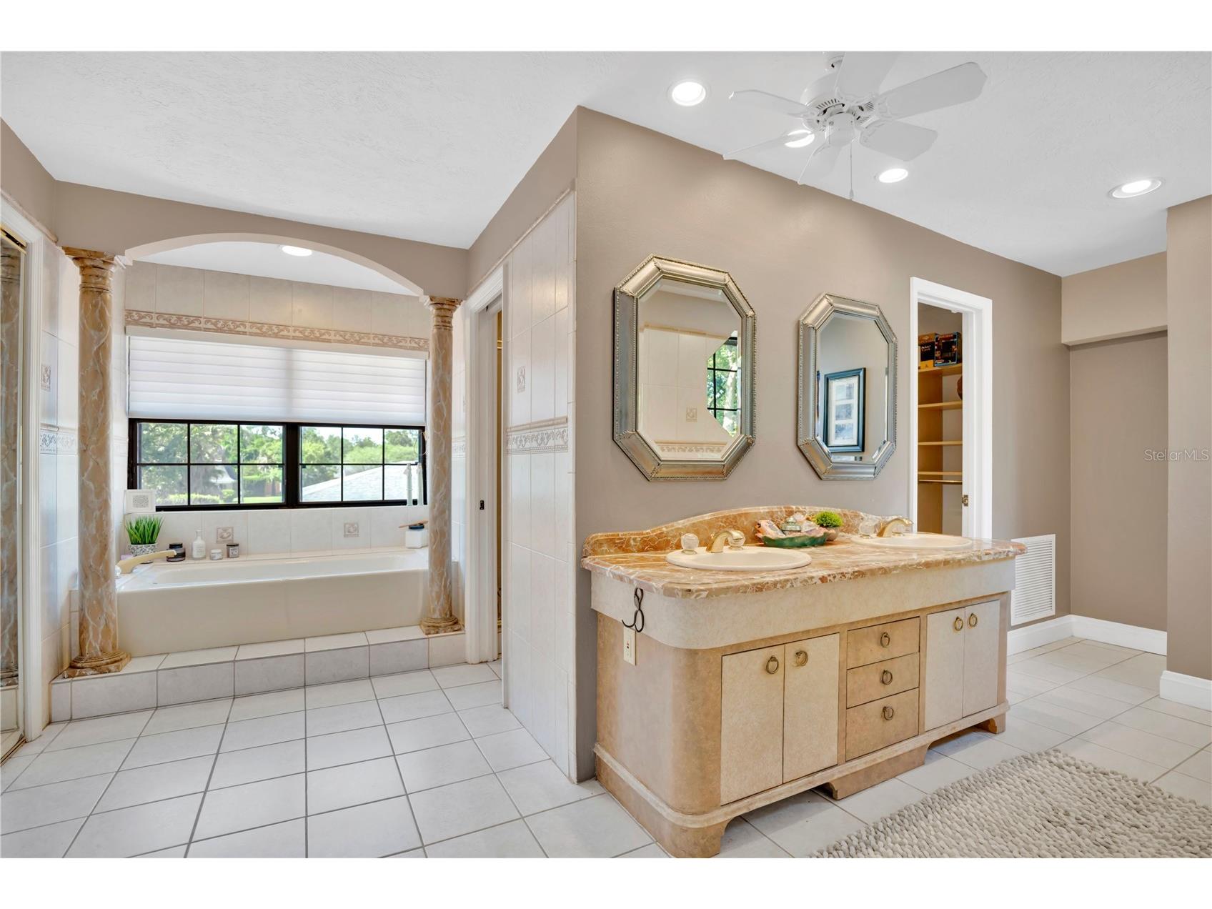 1367 Campbell Street Orlando FL 32806 O6410872 image33