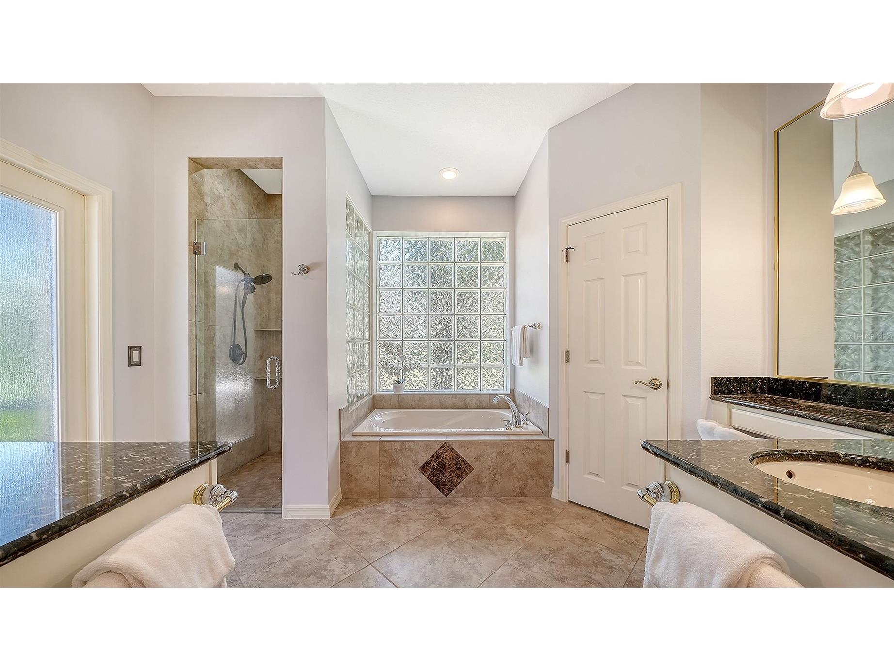 1367 Thornapple Drive Osprey FL 34229 A4695210 image30