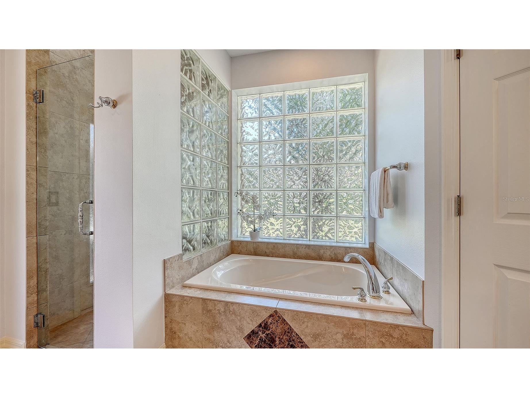 1367 Thornapple Drive Osprey FL 34229 A4695210 image31