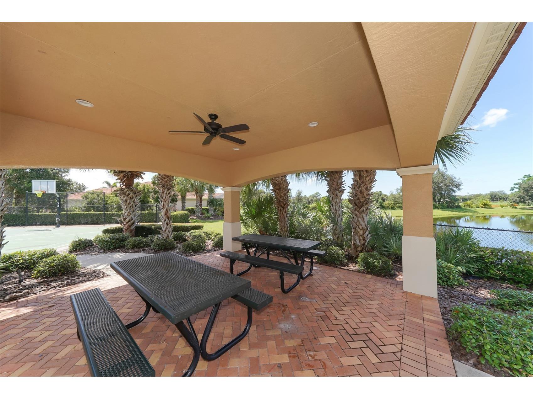 1367 Thornapple Drive Osprey FL 34229 A4695210 image56