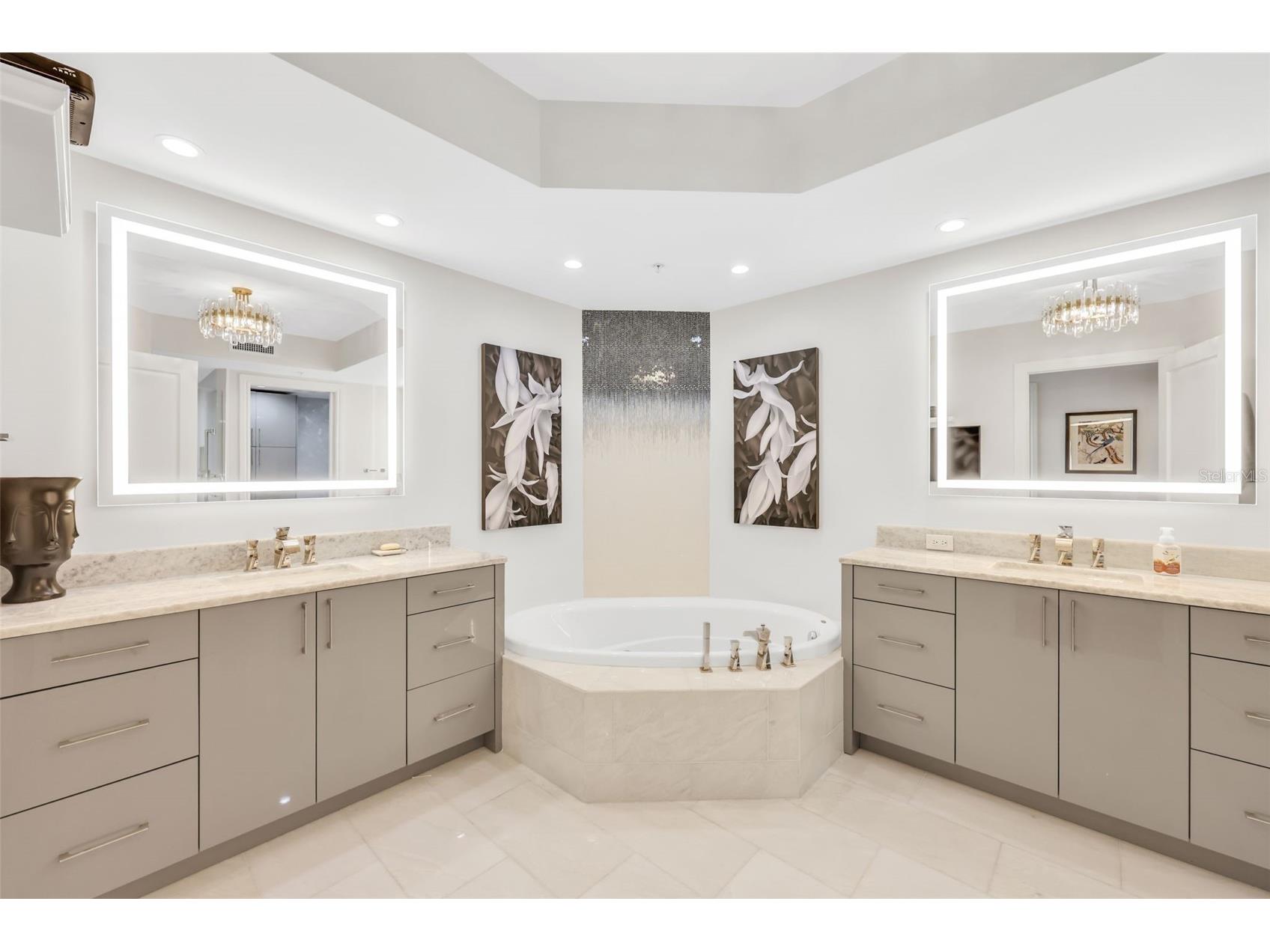 13675 Vanderbilt Drive #605 Naples FL 34110 C7520087 image26