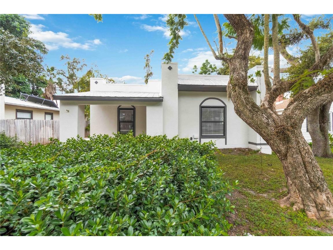 1368 21st Street Sarasota FL 34234 A4666082 image2