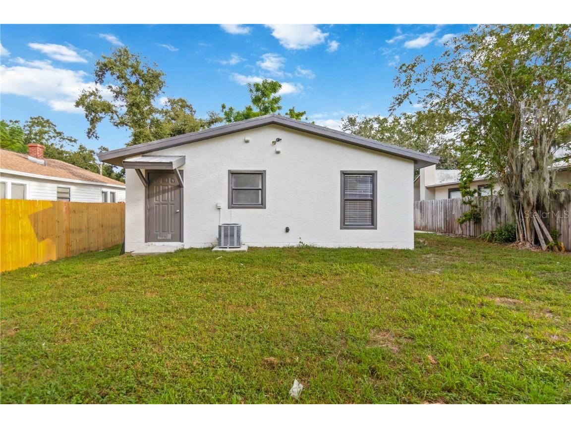 1368 21st Street Sarasota FL 34234 A4666082 image31