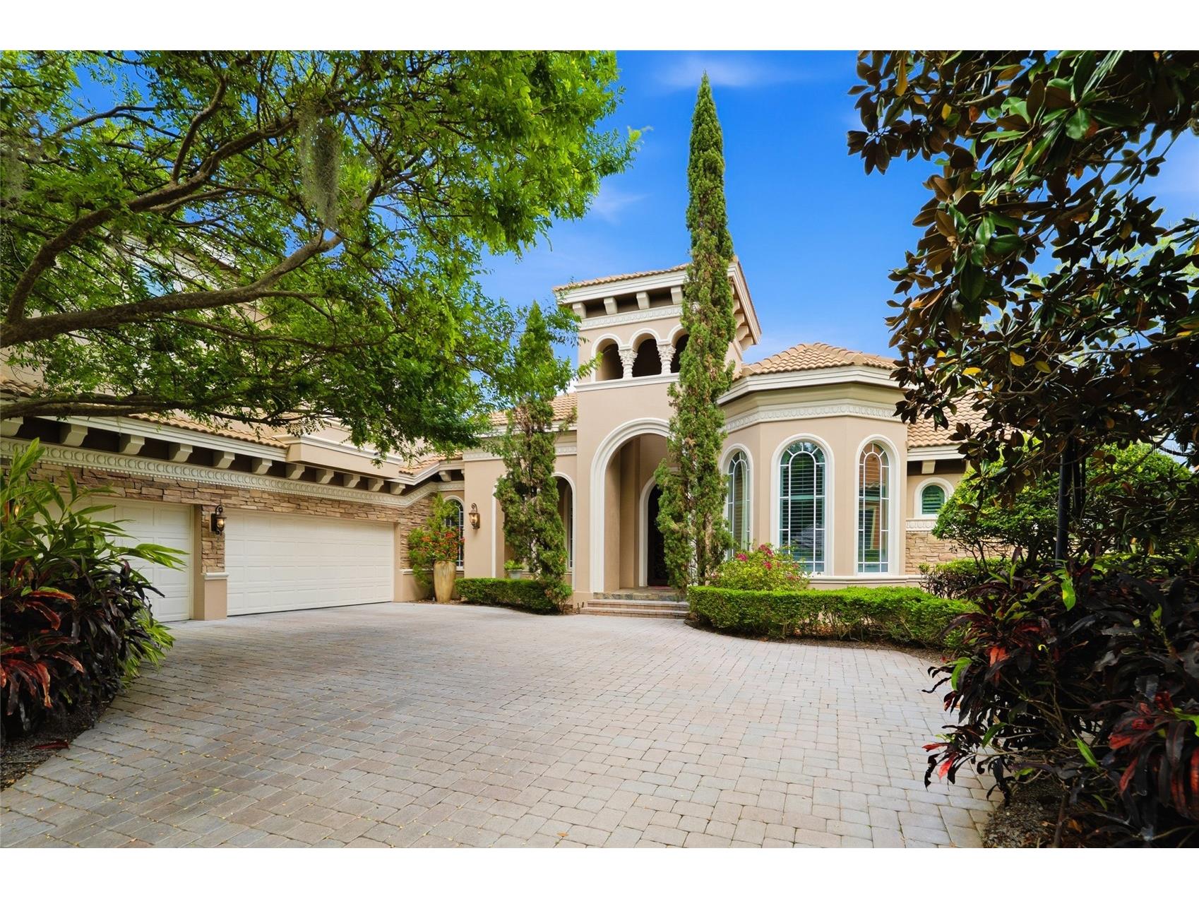 1368 Playmoor Drive Palm Harbor FL 34683 TB8477848 image2