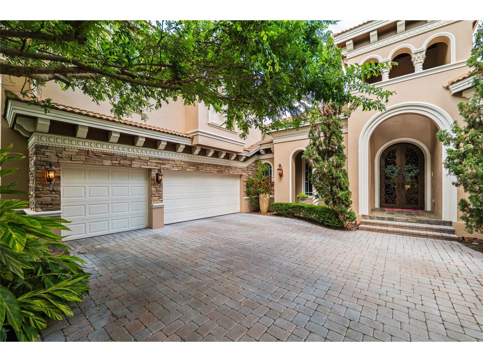 1368 Playmoor Drive Palm Harbor FL 34683 TB8477848 image4