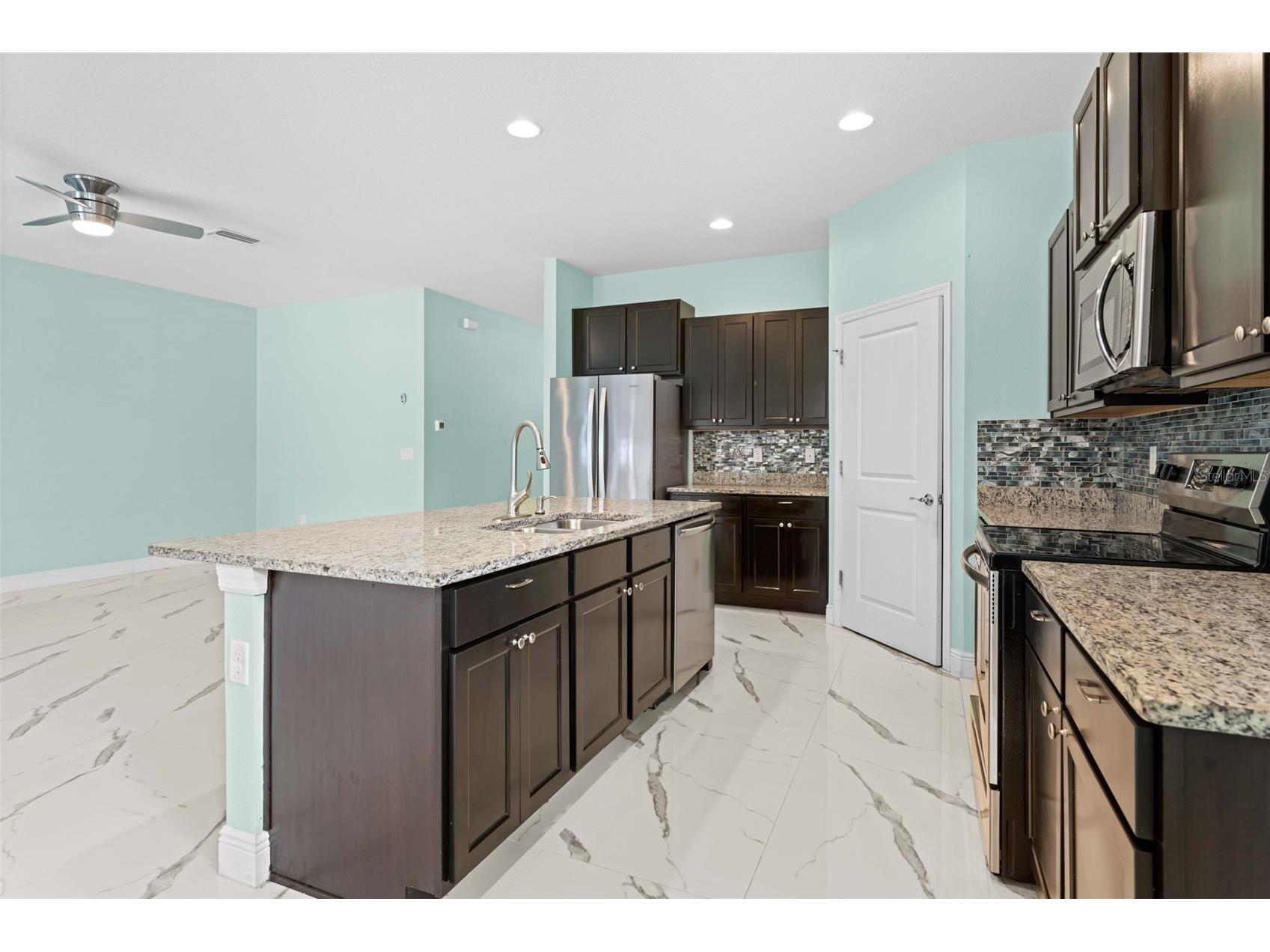 13682 Hunting Creek Place Spring Hill FL 34609 W7885135 image30