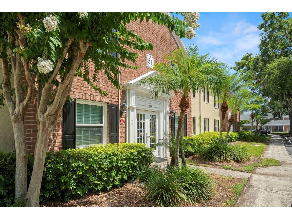 13684 Orange Sunset Drive #101 Tampa FL 33618 TB8398254 image1