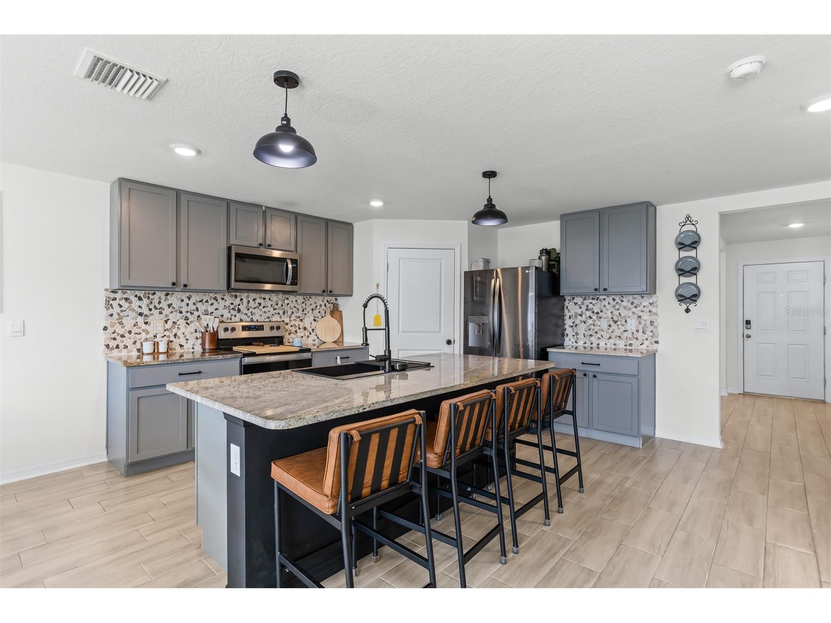 13688 Wineberry Drive Dade City FL 33525 TB8510571 image10