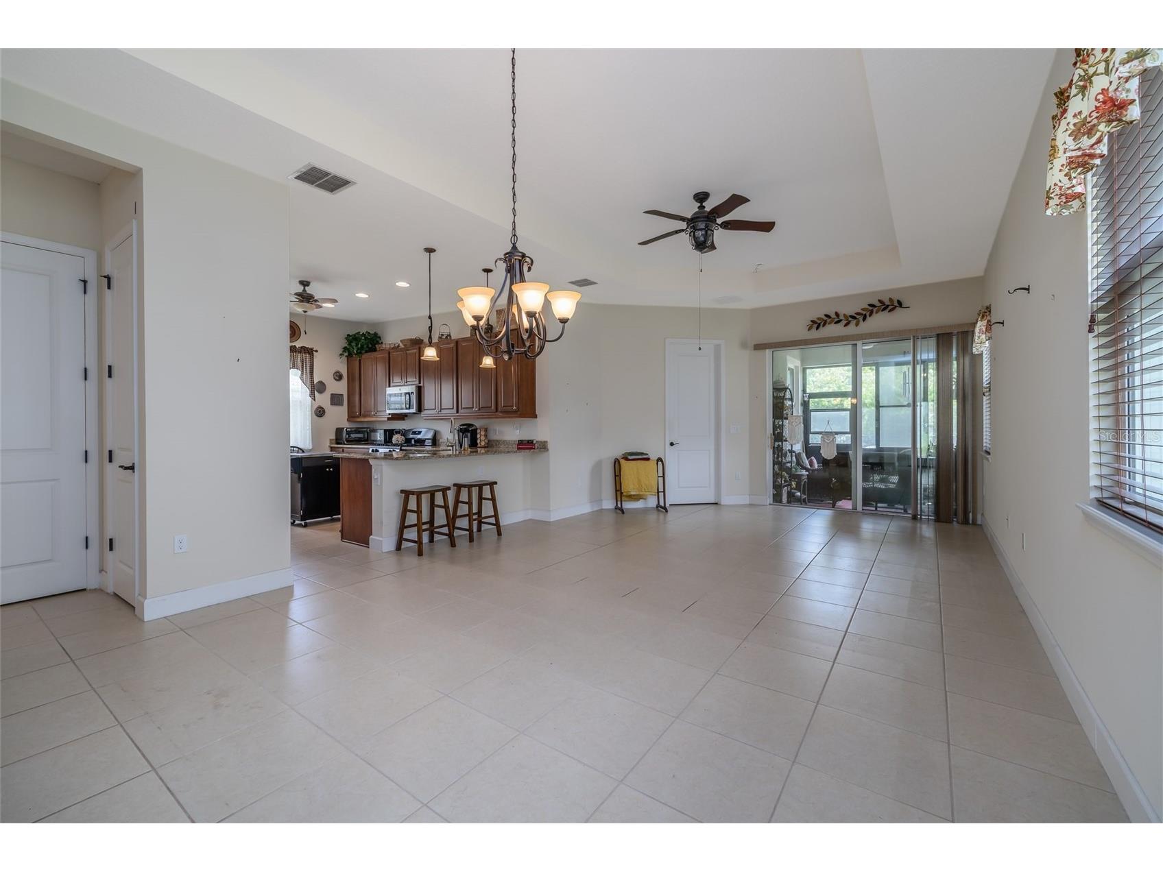 1369 Hayton Avenue Deland FL 32724 V4948110 image10