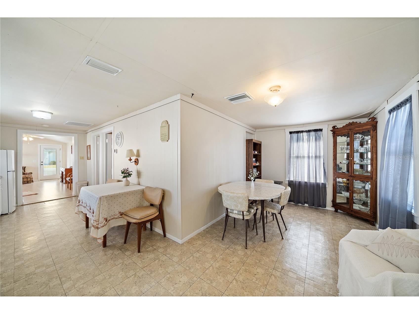 1369 Kruppa Avenue Sarasota FL 34239 A4676685 image12