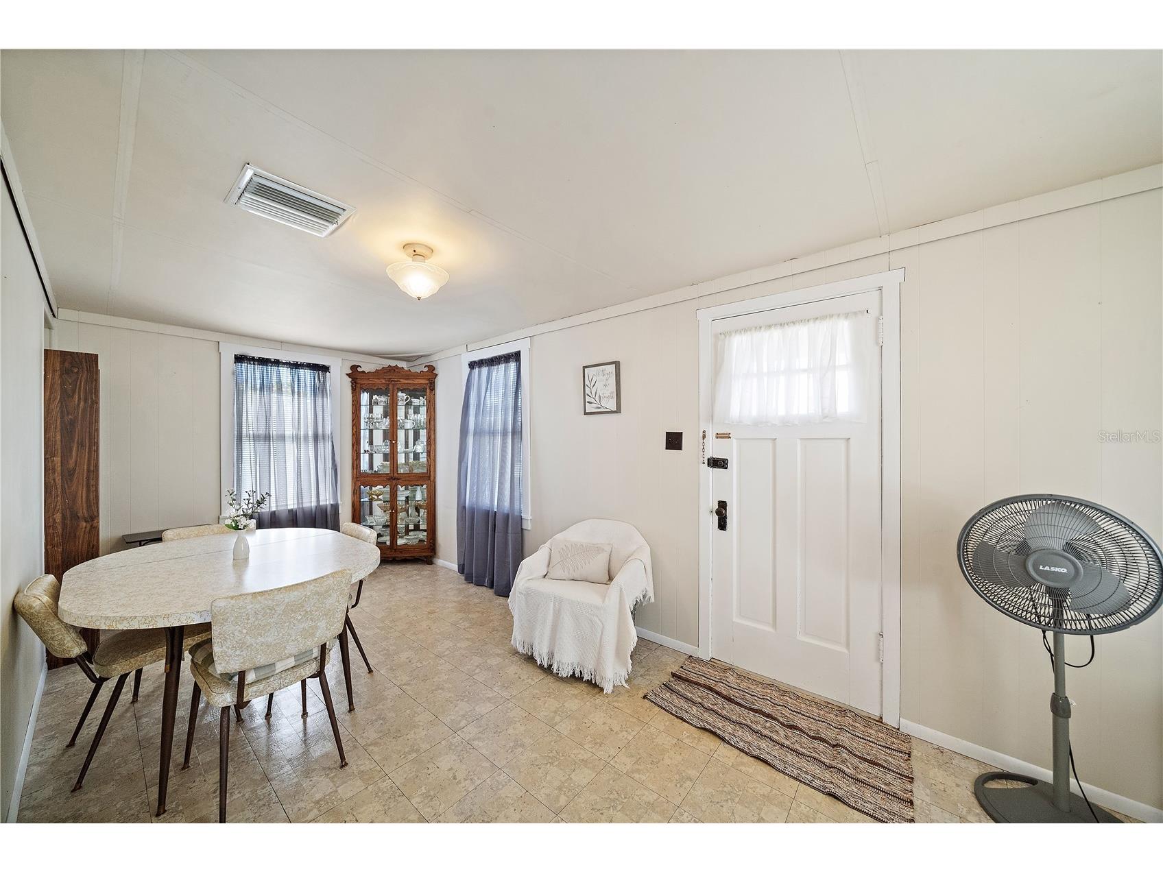 1369 Kruppa Avenue Sarasota FL 34239 A4676685 image16