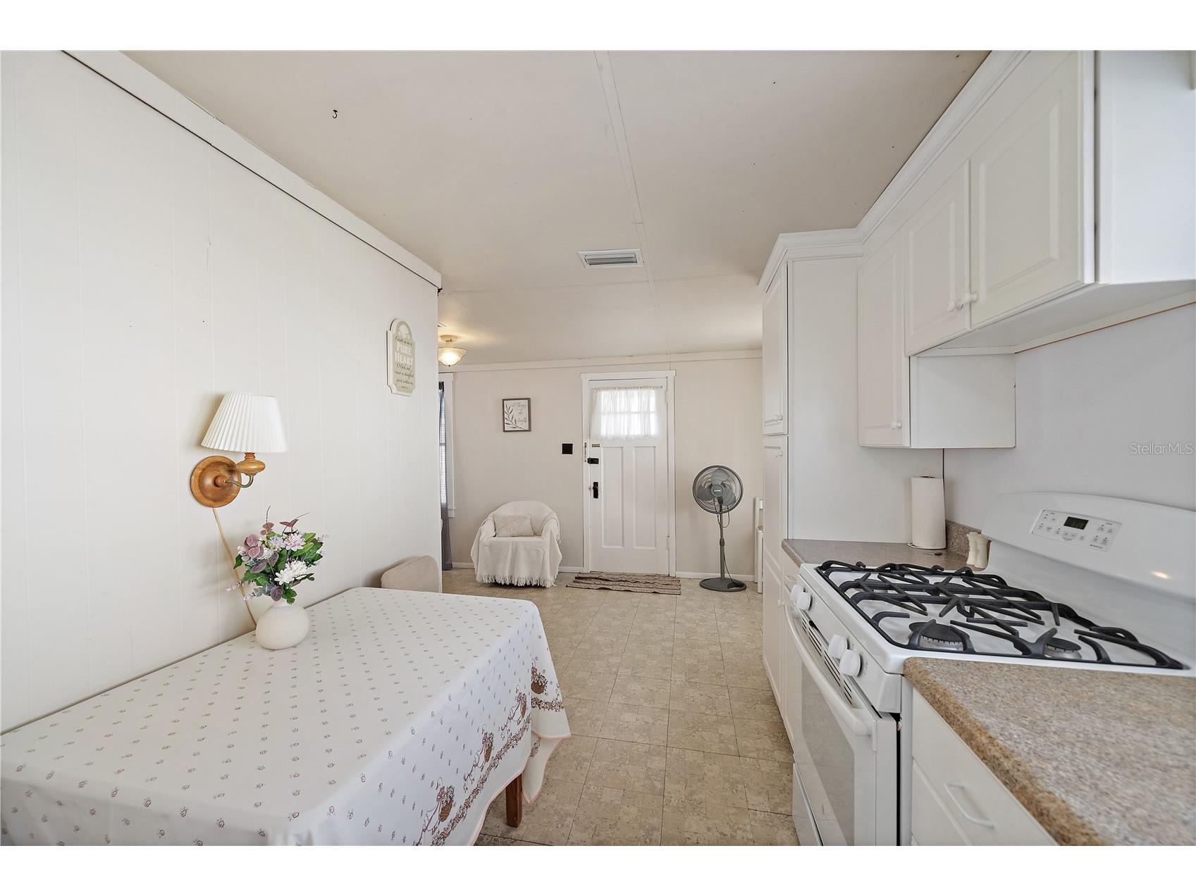 1369 Kruppa Avenue Sarasota FL 34239 A4676685 image19