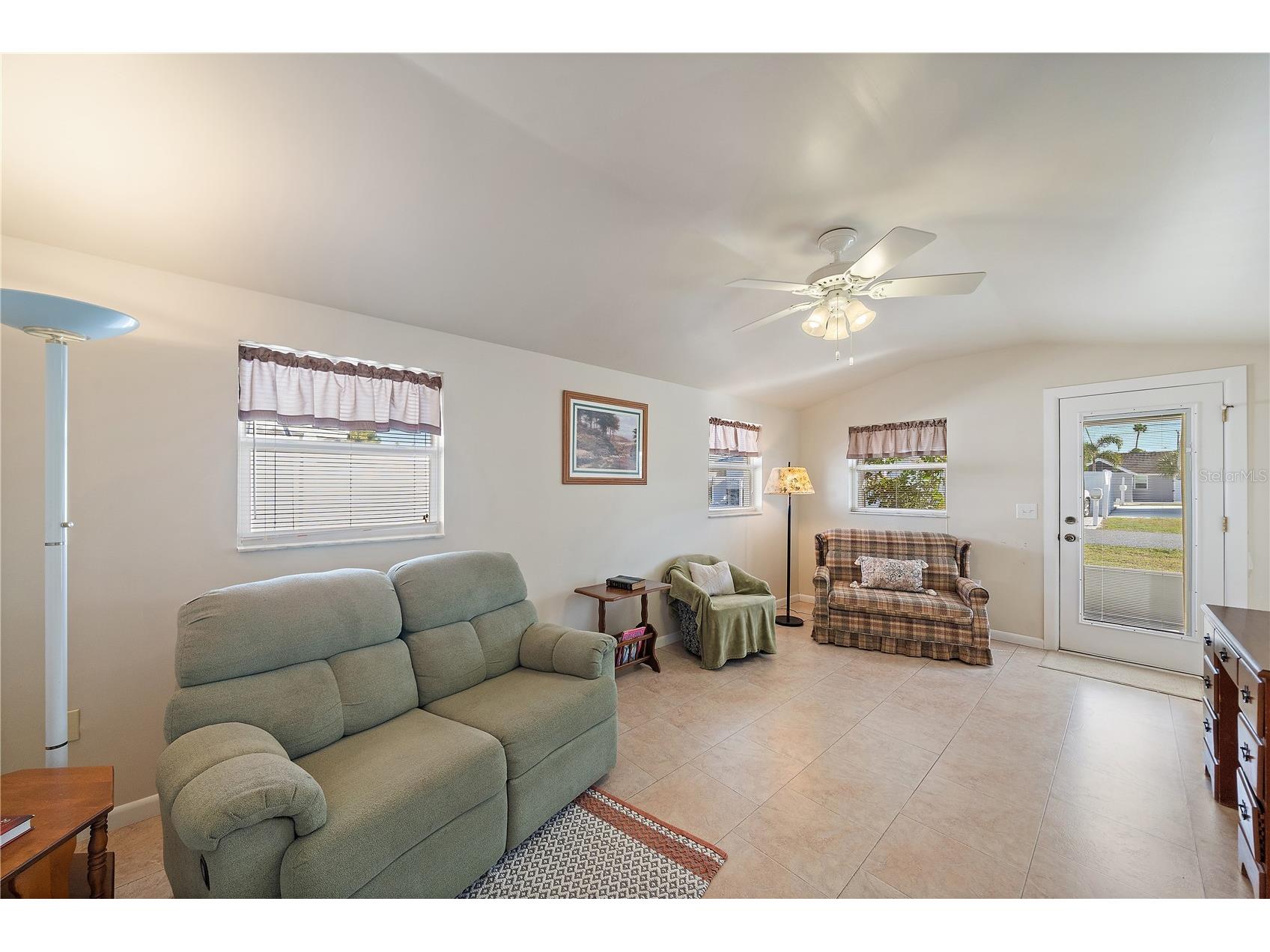 1369 Kruppa Avenue Sarasota FL 34239 A4676685 image20