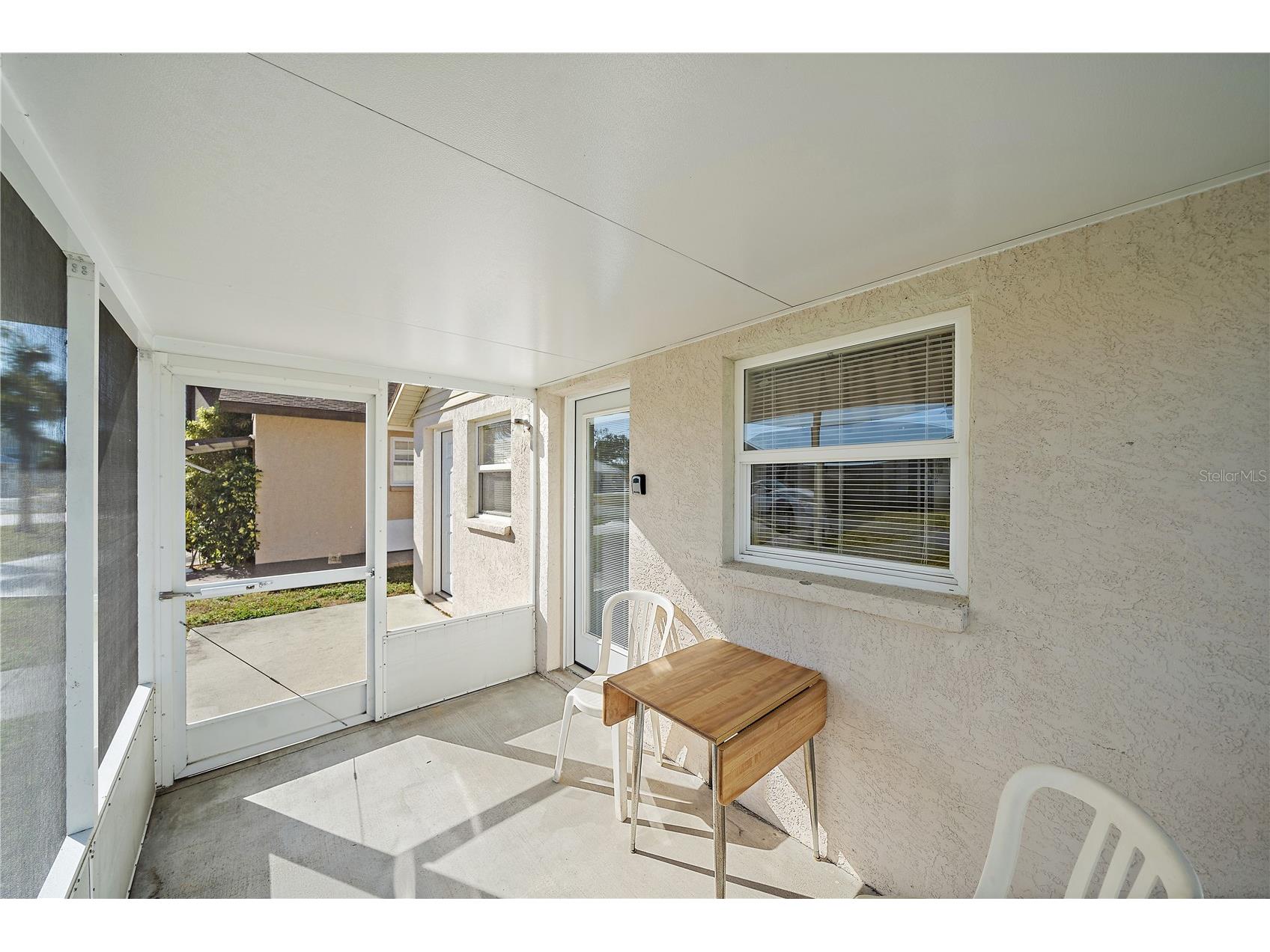 1369 Kruppa Avenue Sarasota FL 34239 A4676685 image5