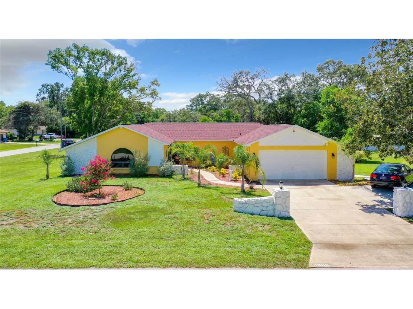 1369 Mcneal Road Spring Hill FL 34608 W7856994 image1