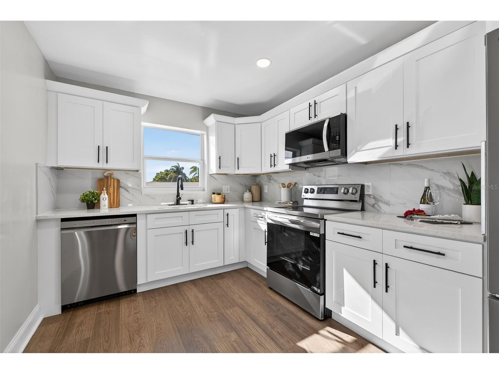 13690 87th Place N Seminole FL 33776 TB8485502 image9