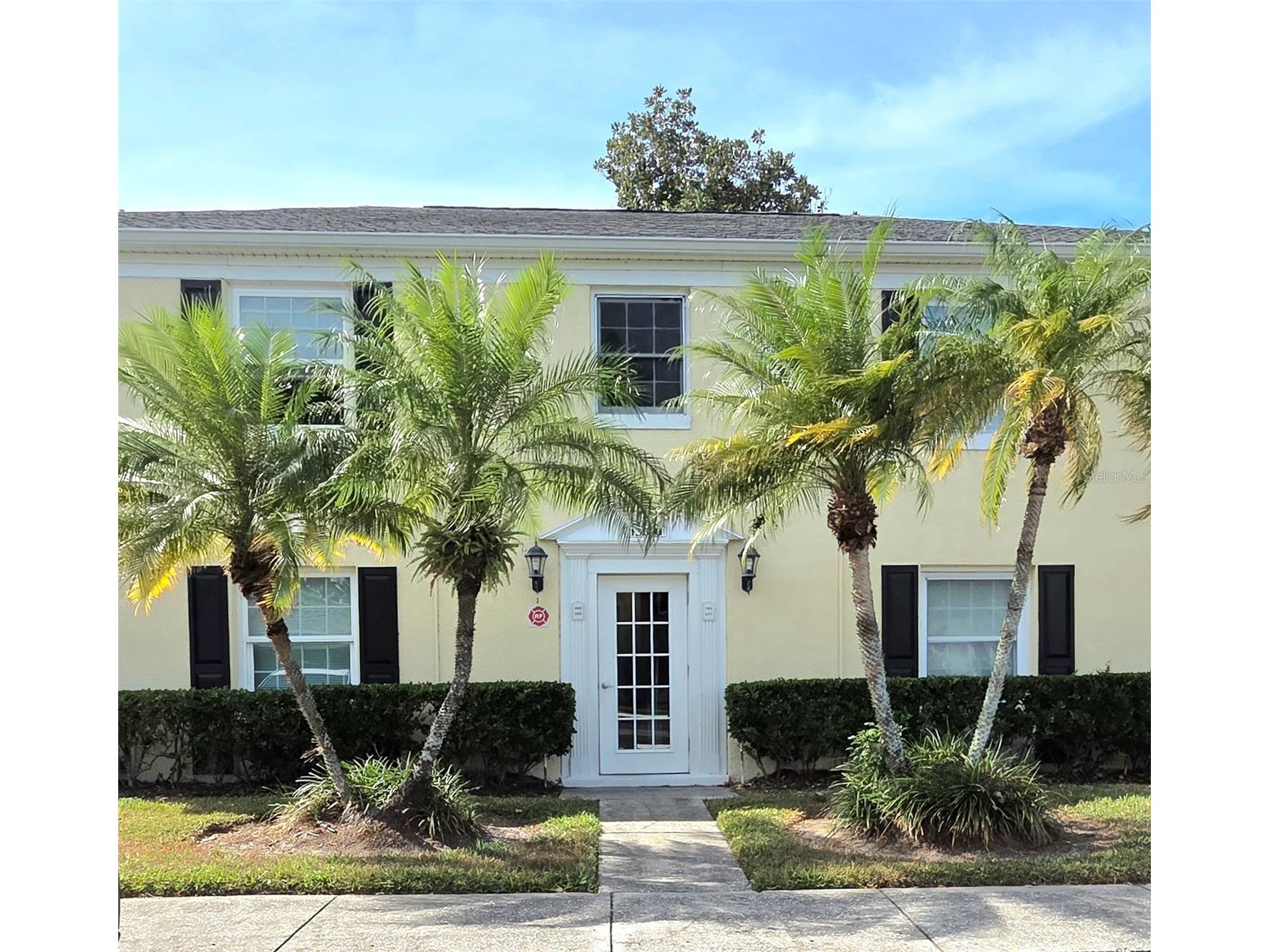 13690 Orange Sunset Drive #102 Tampa FL 33618 - LAKE MAGDALENE TB8465240 image1