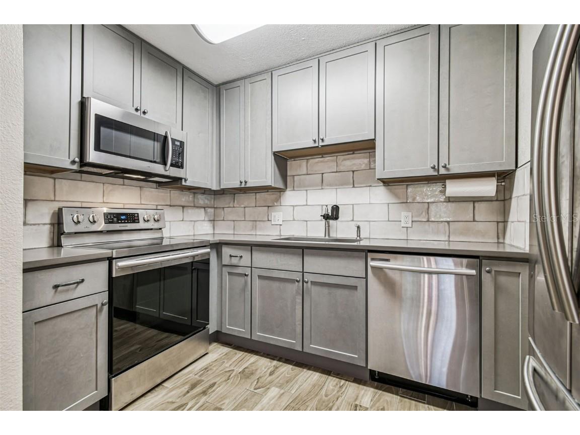 13691 Orange Sunset Drive #201 Tampa FL 33618 TB8456608 image11