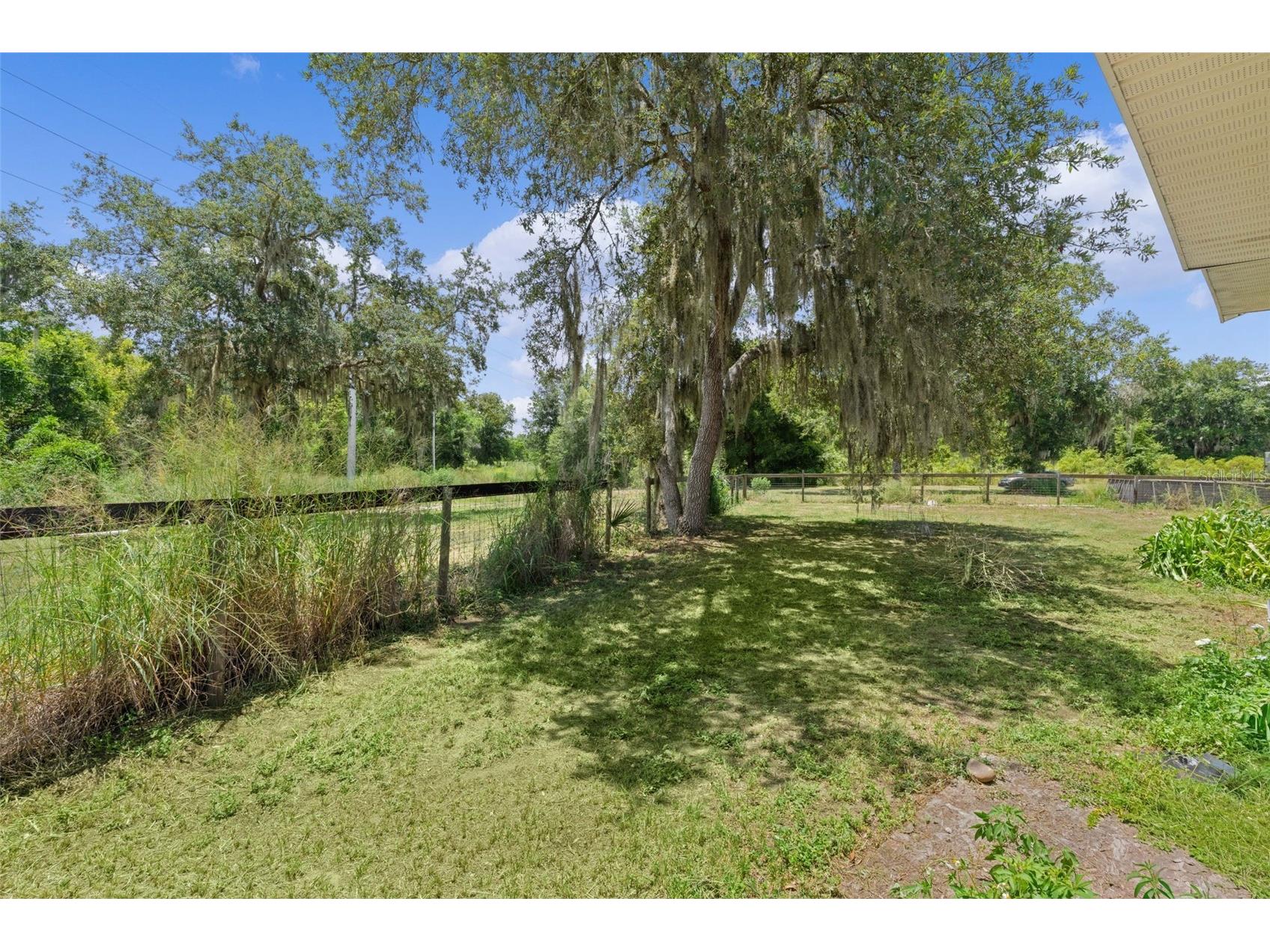 13691 S Hwy 25 Eastlake Weir FL 32133 G5114569 image9