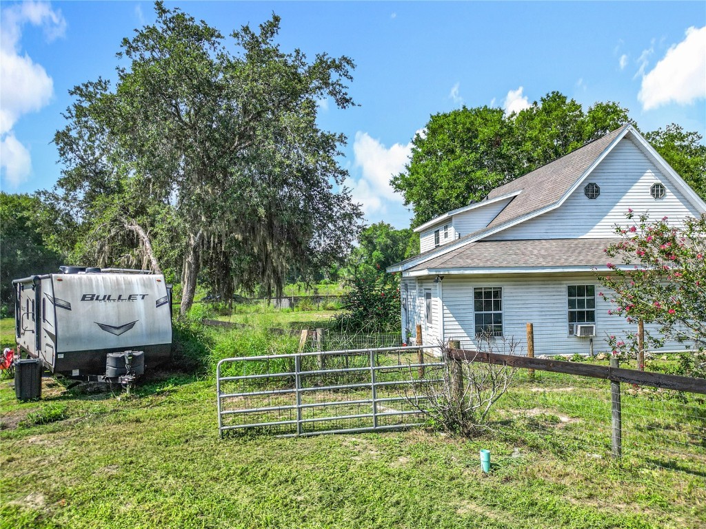 13691 S Hwy 25 Eastlake Weir FL 32133 OM708195 image38