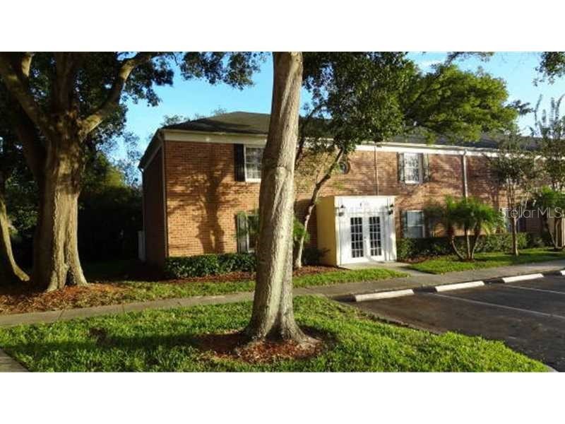 13693 Orange Sunset Drive #102 Tampa FL 33618 TB8441780 image1