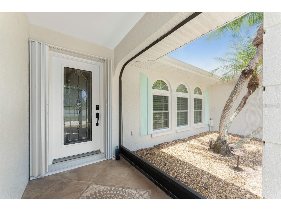 13694 Begonia Circle Port Charlotte FL 33981 - CHENILE WATERWAY D6139117 image2