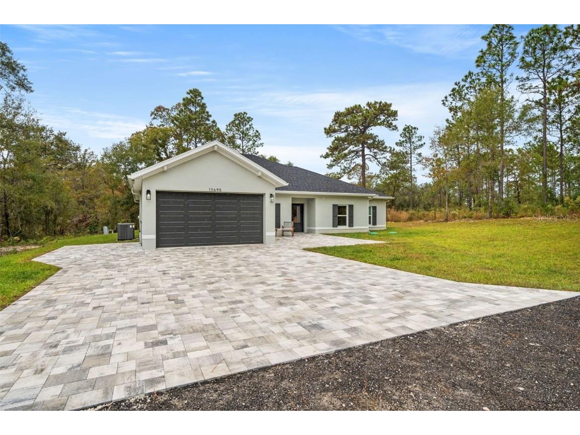 13695 Downy Woodpecker Road Weeki Wachee FL 34614 T3486299 image1