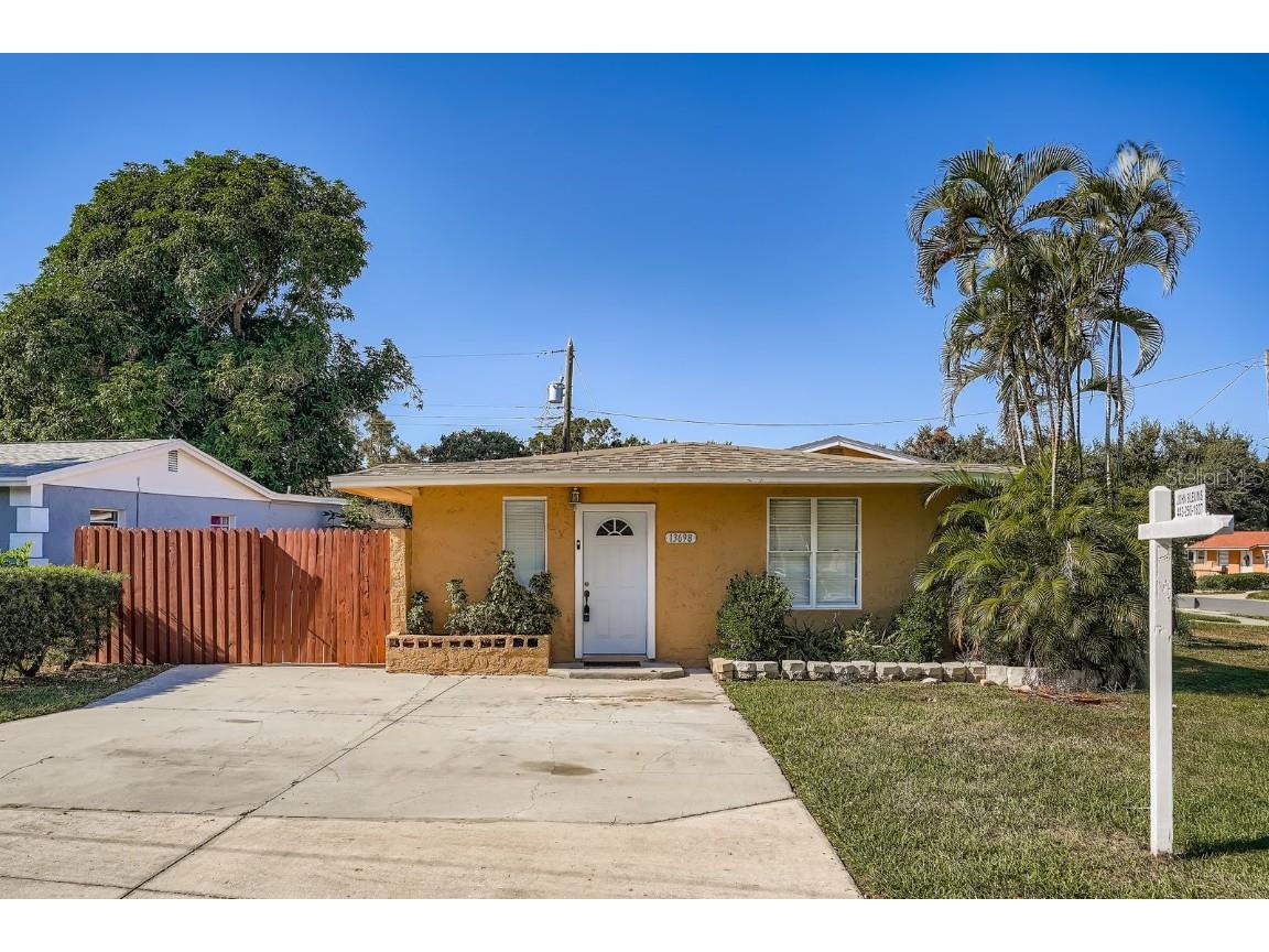 13698 120th Street Largo FL 33778 TB8446296 image1