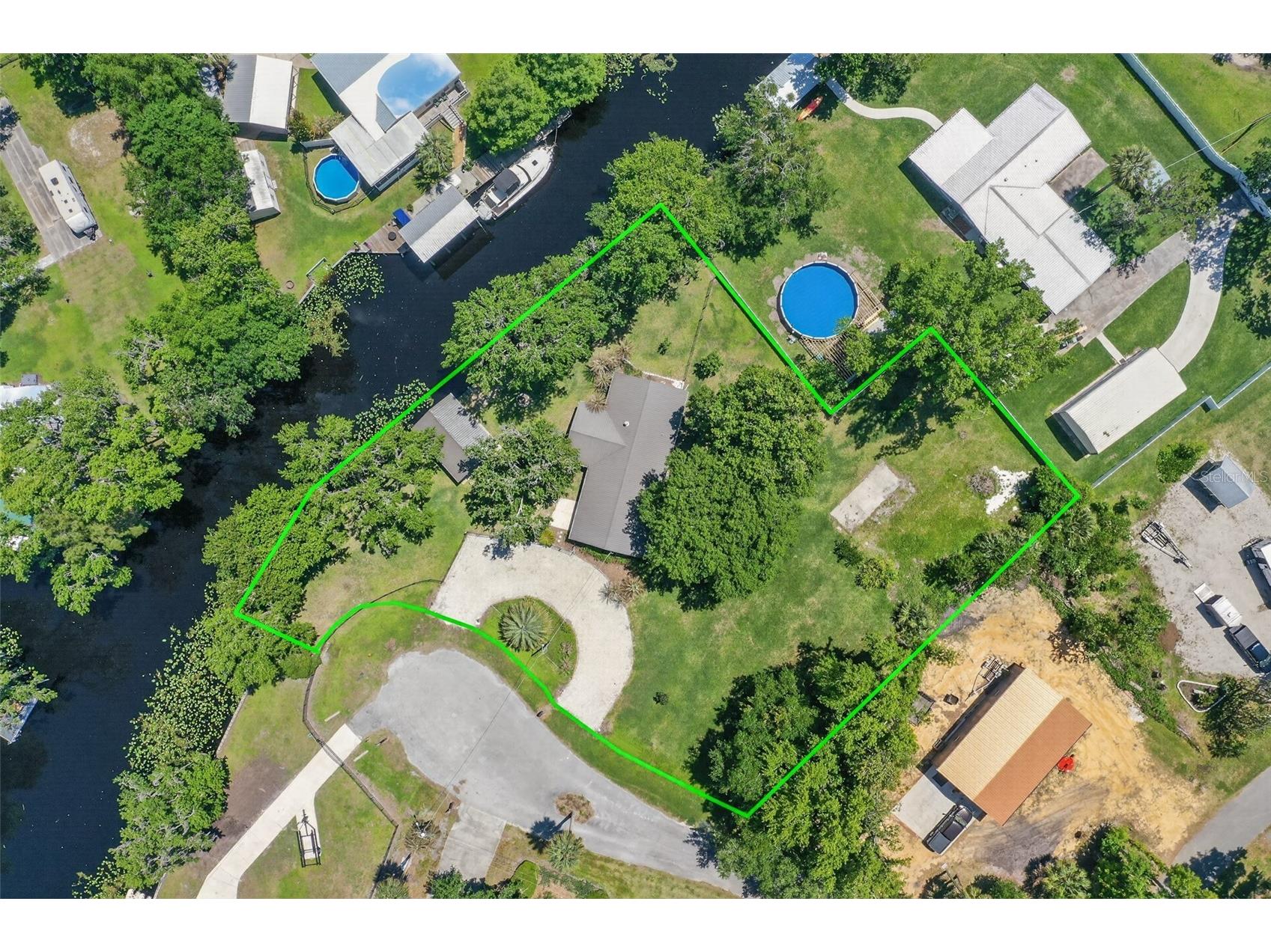 137 & 135 Riverside Drive Satsuma FL 32189 - ST JOHNS RIVER FC317610 image1