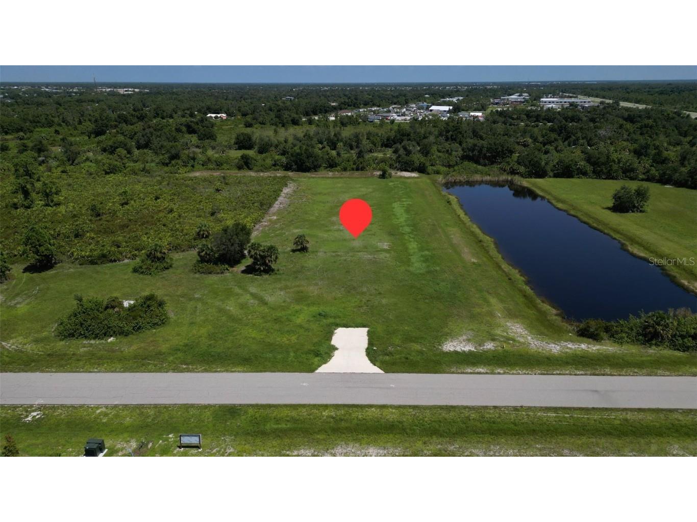 137 Anchor Road Rotonda West FL 33947 C7497050 image1