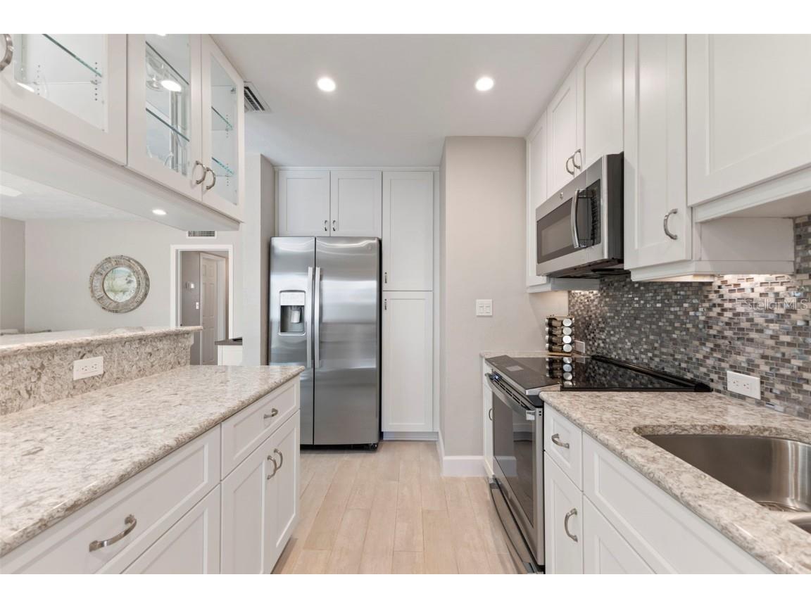 137 Avenida Messina #1 Sarasota FL 34242 A4671658 image12