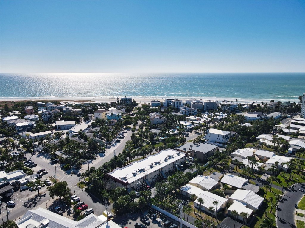 137 Avenida Messina #1 Sarasota FL 34242 A4671658 image42