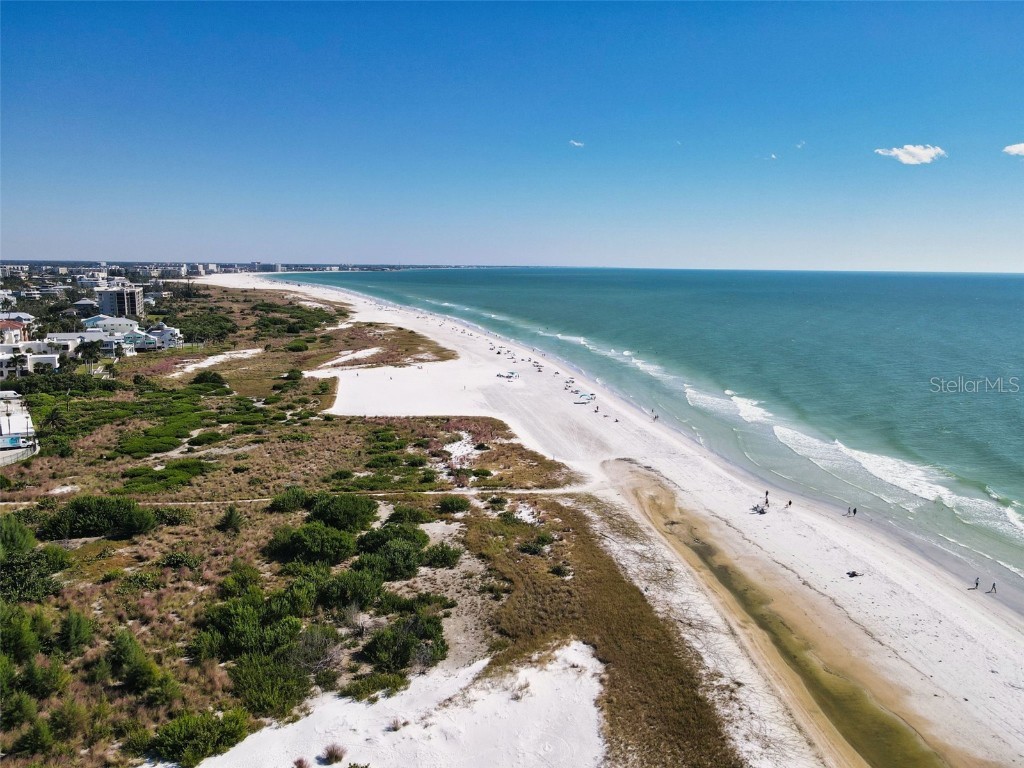 137 Avenida Messina #1 Sarasota FL 34242 A4671658 image44