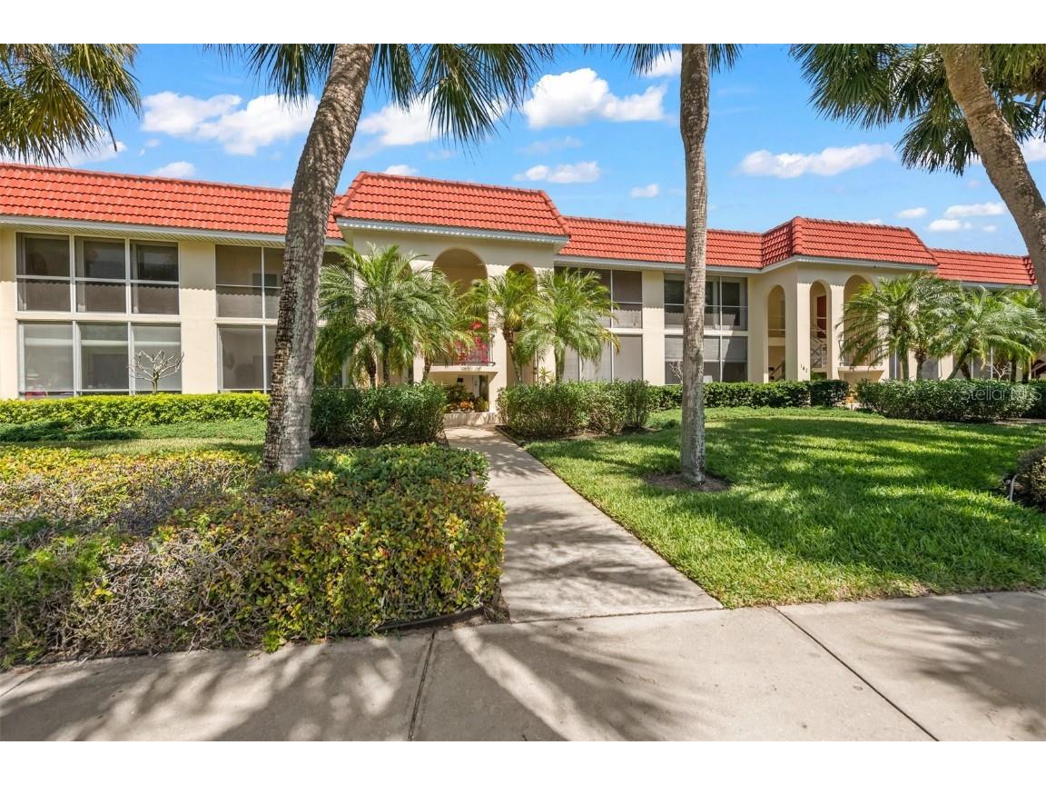 137 Avenida Messina #2 Sarasota FL 34242 A4565378 image1
