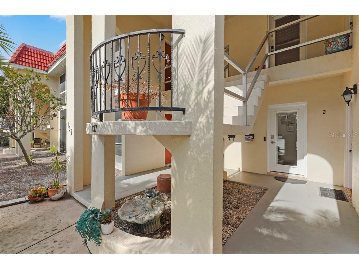 137 Avenida Messina #2 Sarasota FL 34242 A4674529 image14