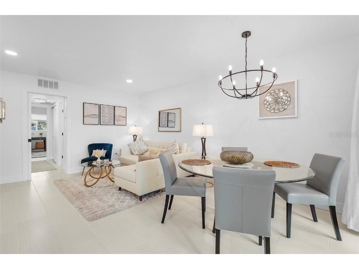 137 Avenida Messina #2 Sarasota FL 34242 A4674529 image24