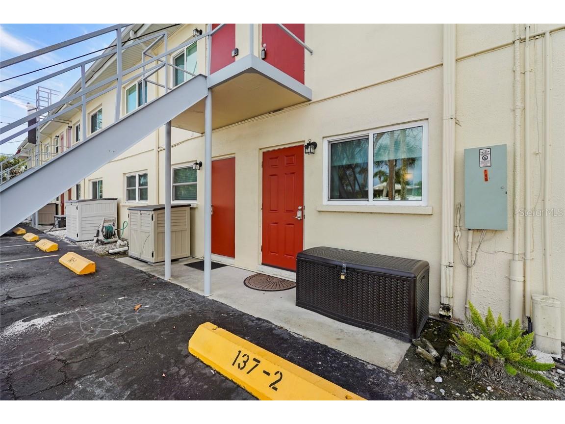 137 Avenida Messina #2 Sarasota FL 34242 A4674529 image36