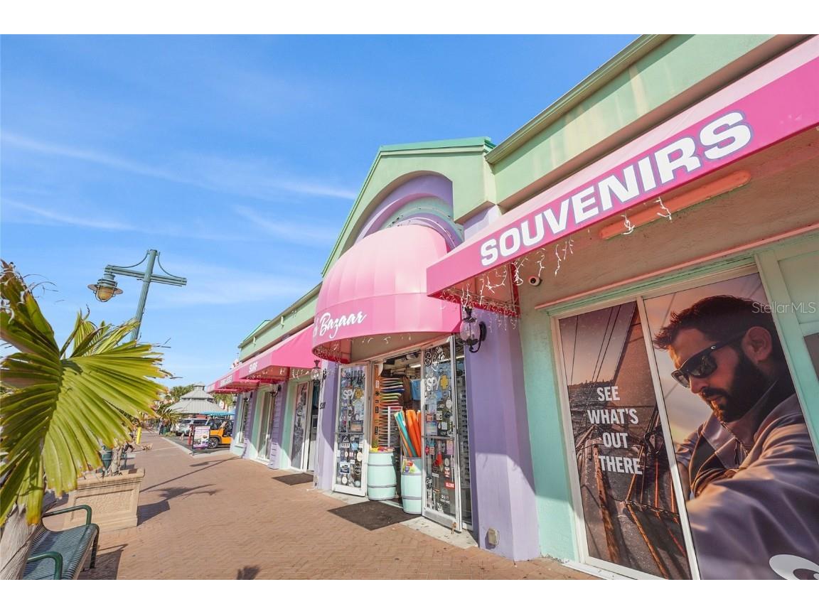 137 Avenida Messina #2 Sarasota FL 34242 A4674529 image50