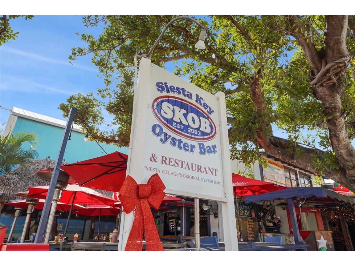 137 Avenida Messina #2 Sarasota FL 34242 A4674529 image52