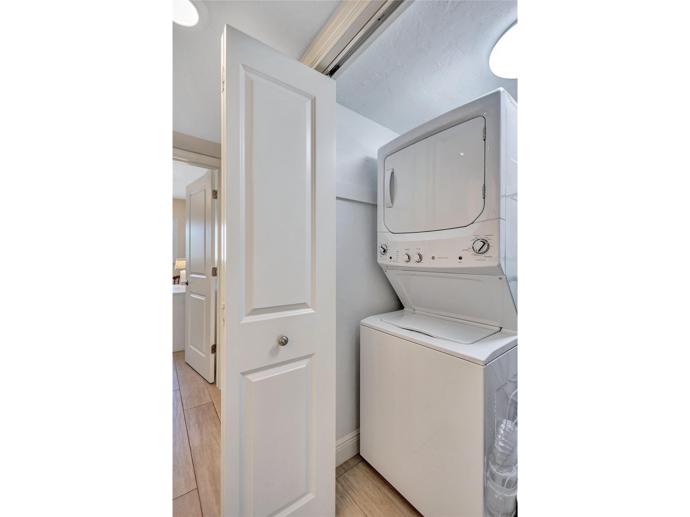 137 Avenida Messina #3 Sarasota FL 34242 A4680216 image17
