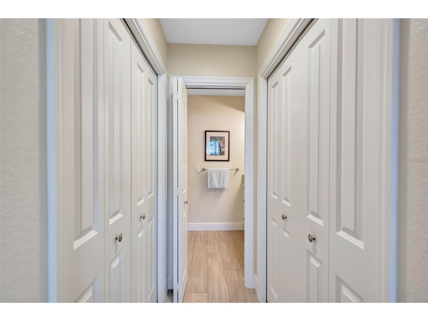 137 Avenida Messina #3 Sarasota FL 34242 A4680216 image21