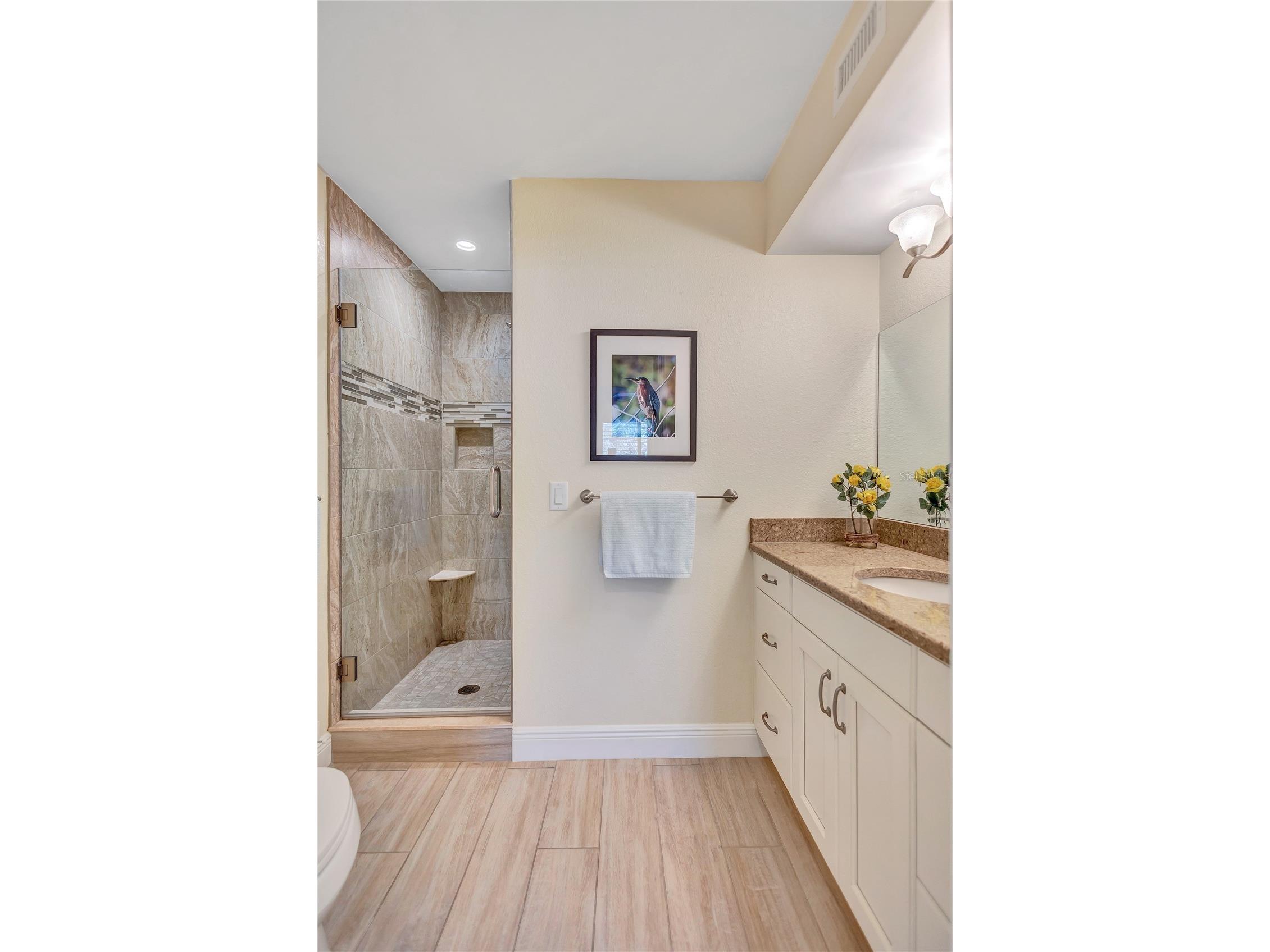 137 Avenida Messina #3 Sarasota FL 34242 A4680216 image23