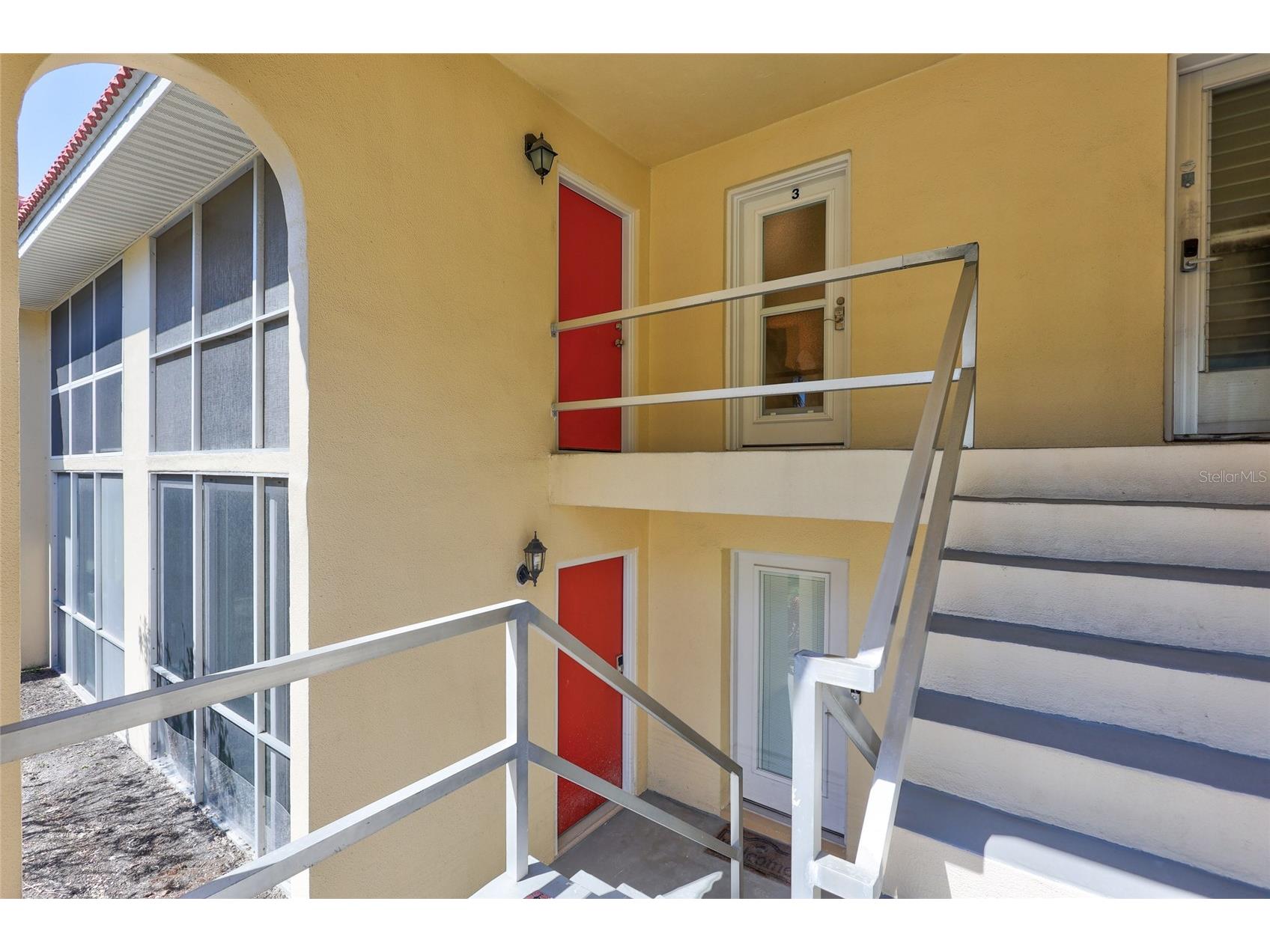 137 Avenida Messina #3 Sarasota FL 34242 A4680216 image3