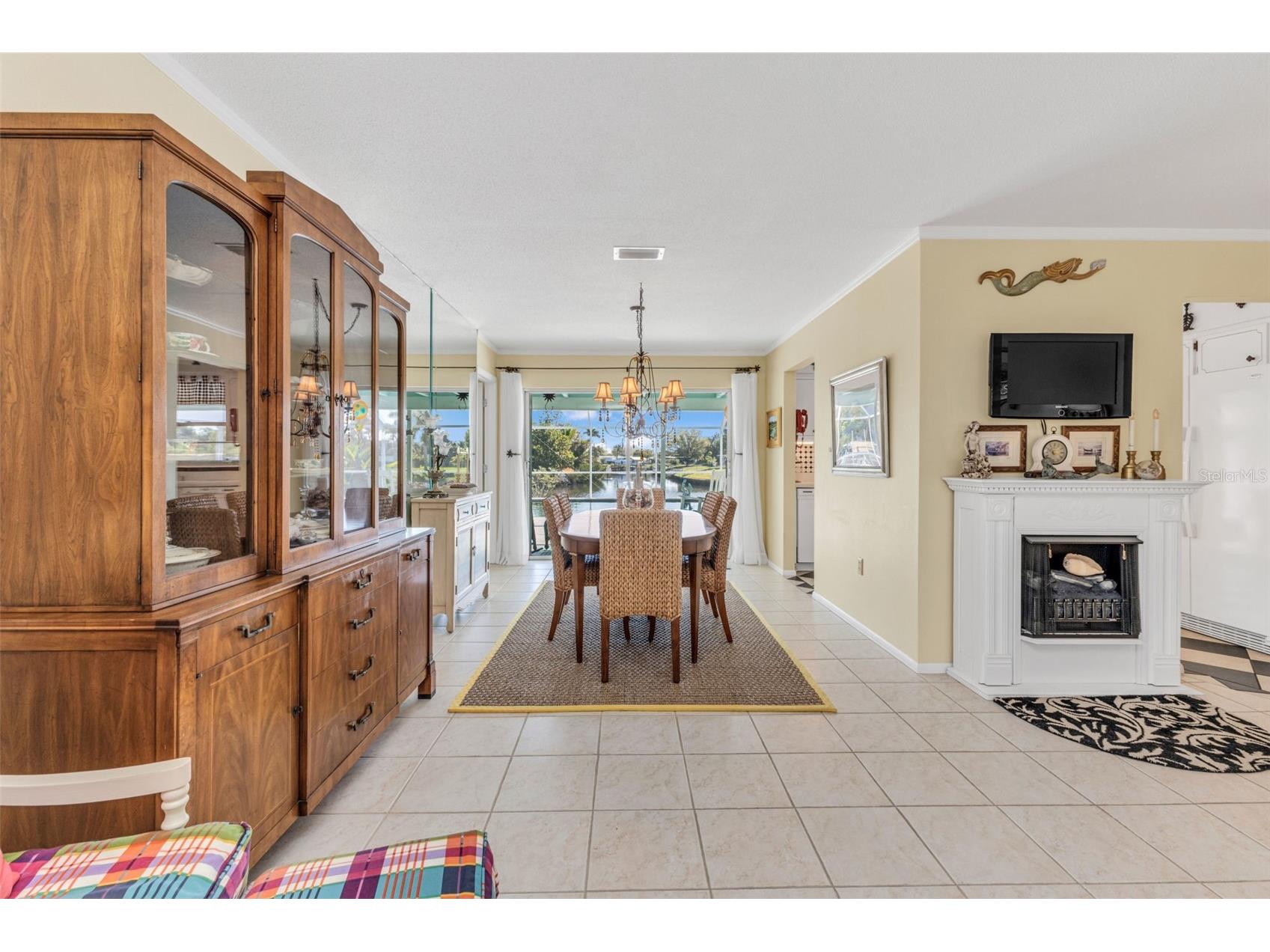 137 Bedford Drive NE Port Charlotte FL 33952 C7522923 image10