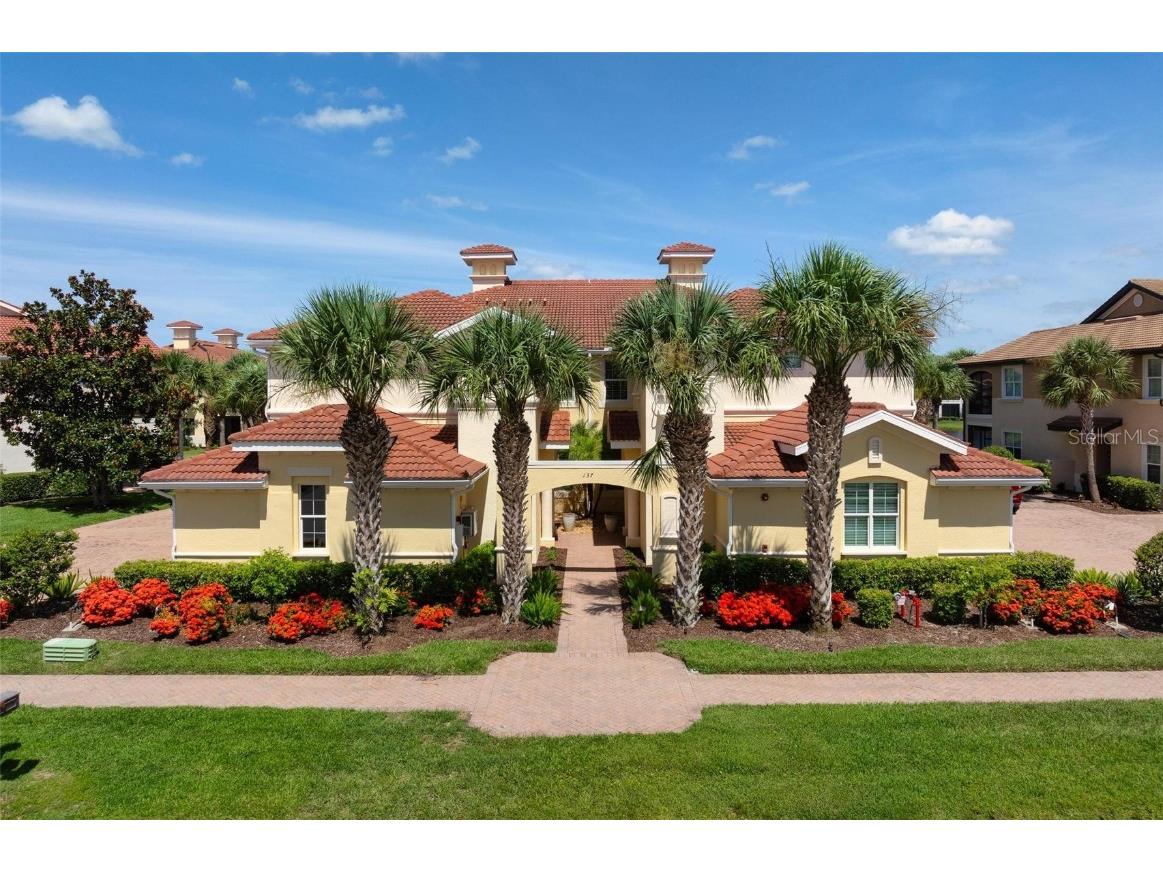 137 Bella Vista Terrace #33C Nokomis FL 34275 N6133456 image1