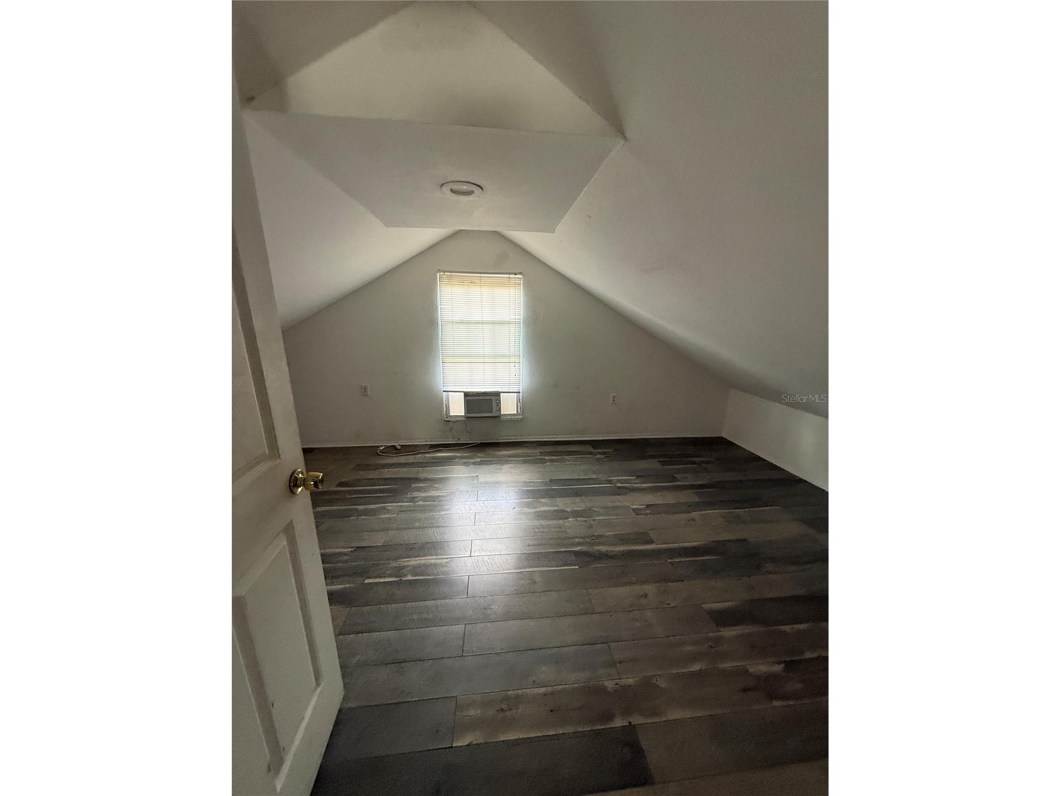 137 E Maine Avenue Longwood FL 32750 O6416256 image14